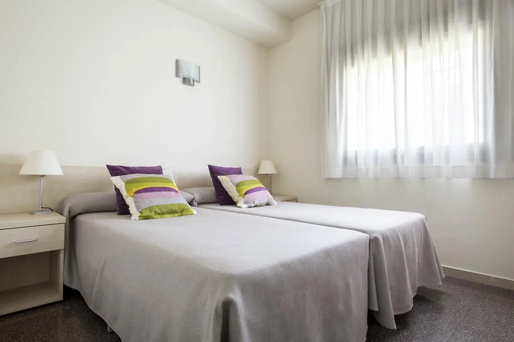 Residencia Universitaria Resa Los Abedules Pamplona