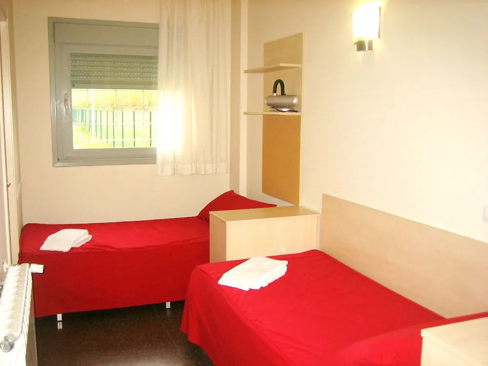 Residencia Universitaria Los Abedules Pamplona 0*,
